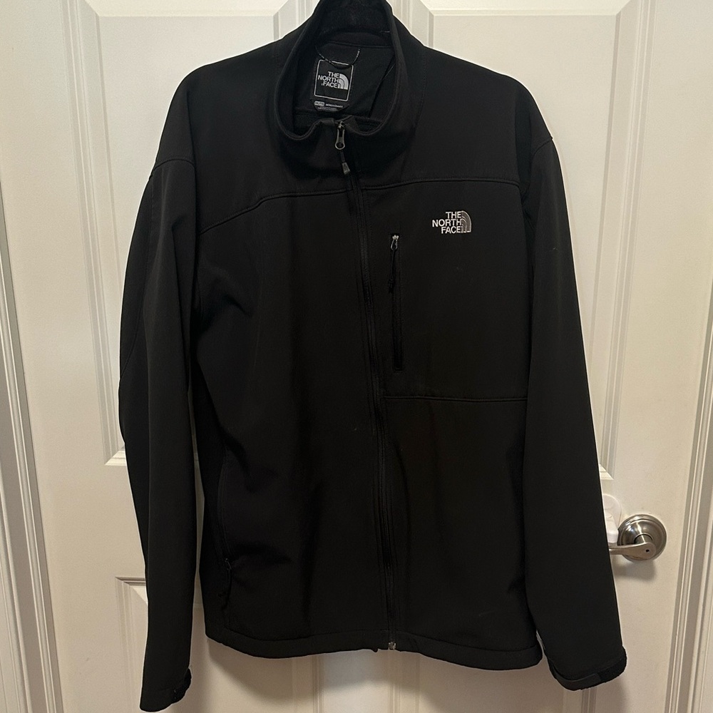 The North Face Men’s Black Softshell Jacket